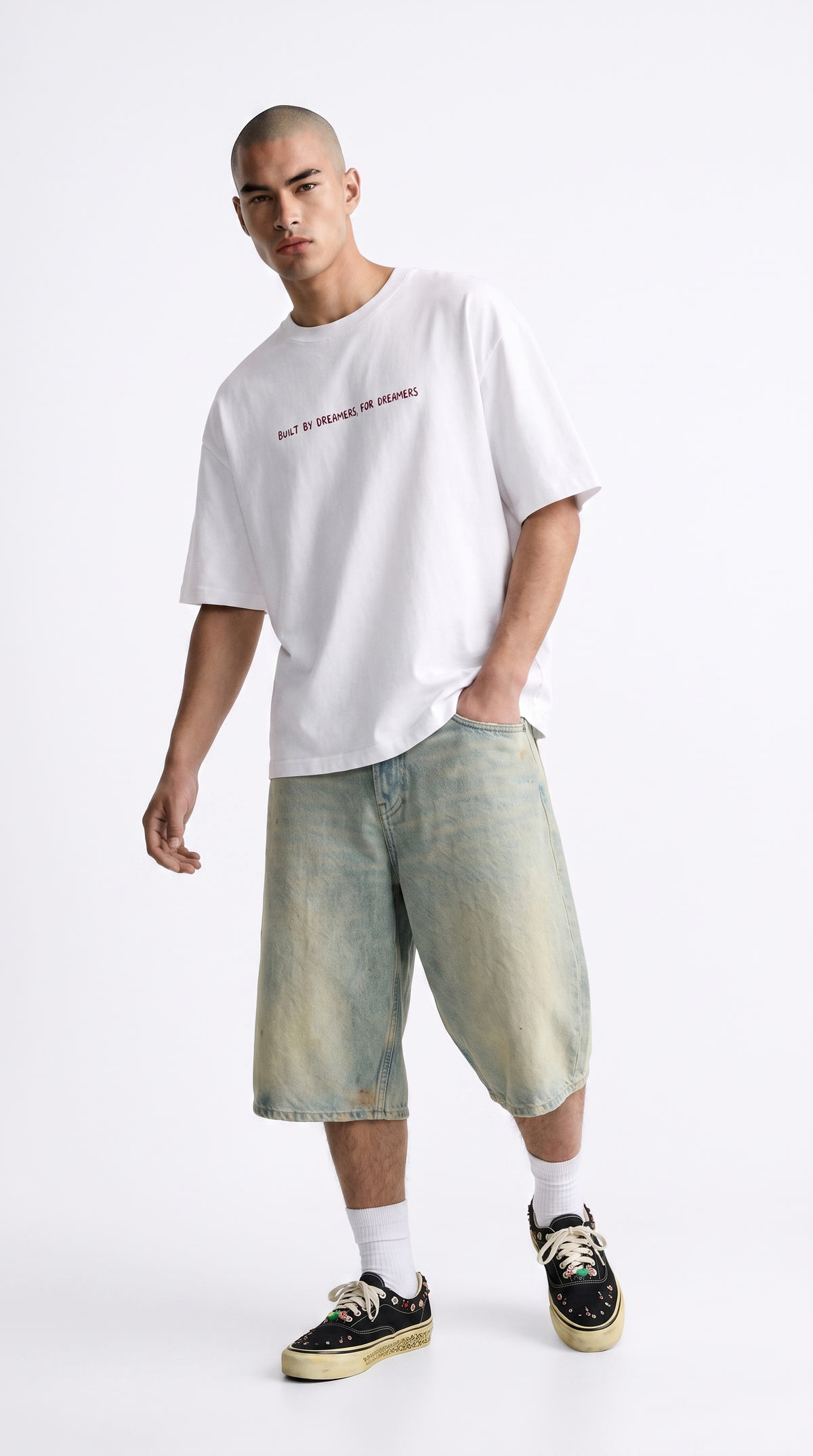 T-SHIRT BUILT BY DREAMERS